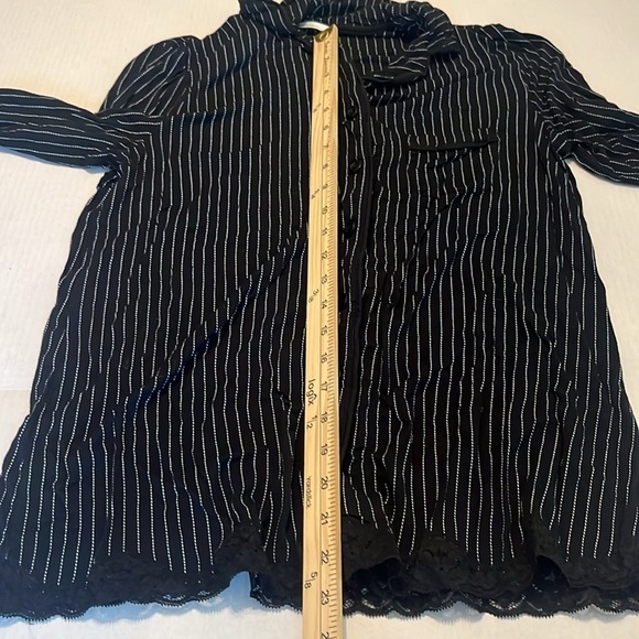 Soma Signature Lace Long Sleeve Notch Collar/Lace Crop Pajama Set Size XS/S - Picture 6 of 14